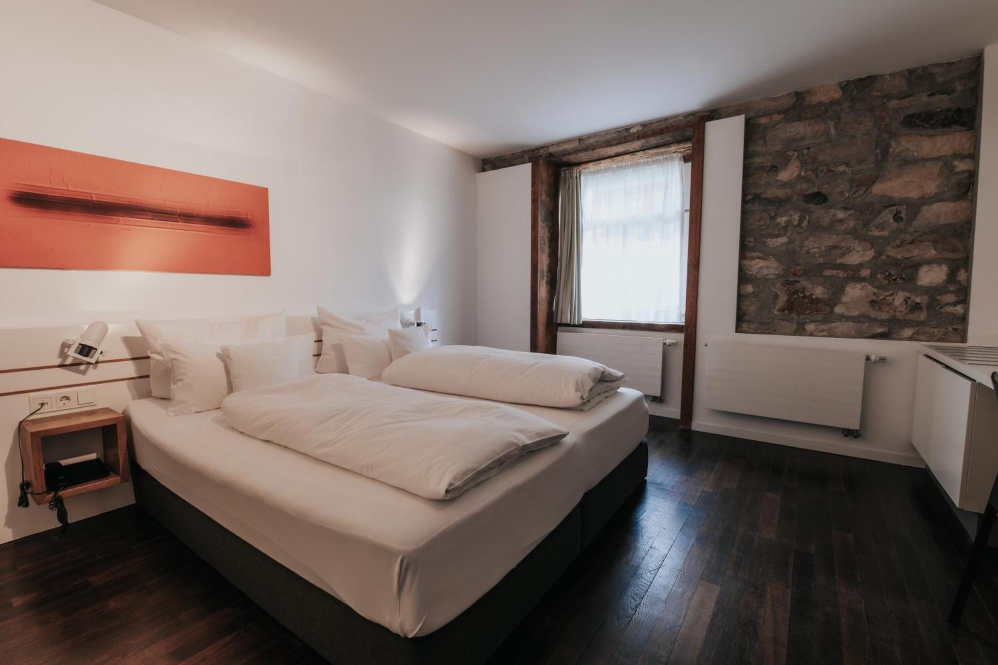 Design Hotel & Restaurant Loewen Улм Екстериор снимка
