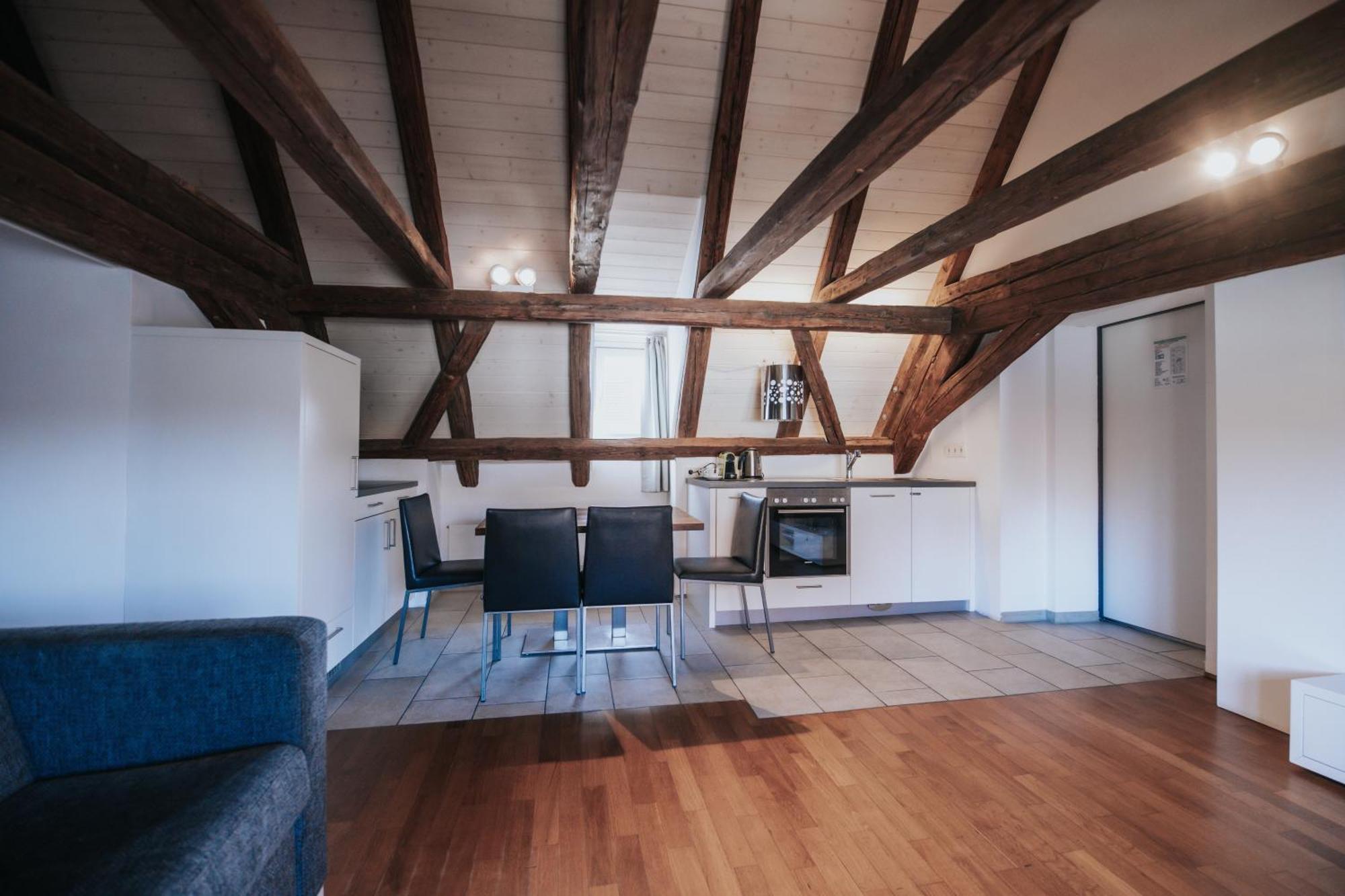 Design Hotel & Restaurant Loewen Улм Екстериор снимка